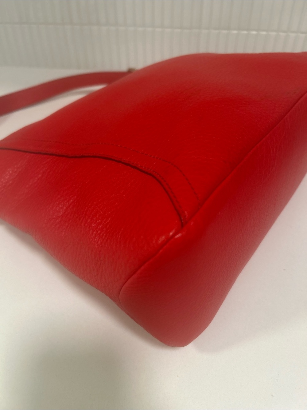 Kate Spade | Cheltenham Large Lucia Shoulder Bag | Persimmon Red - Picture 8 of 15